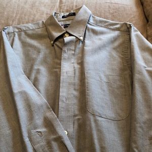 Men’s dress shirt, Chaps, size M 15-15-1/2, 32/33